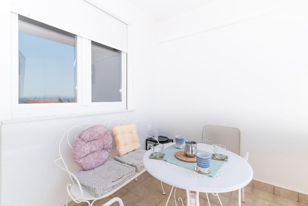 Cozy Apartment "Iskra" - 3 Bedrooms Zára Kültér fotó